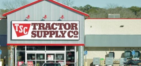 benefits offered by tractor supply