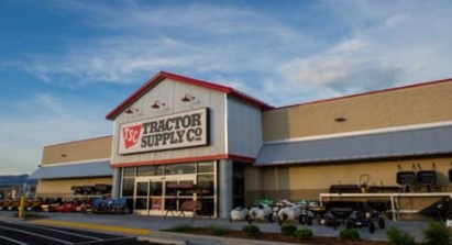 tractor supply armed forces events
